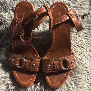 Size 8 banana republic shoes leather